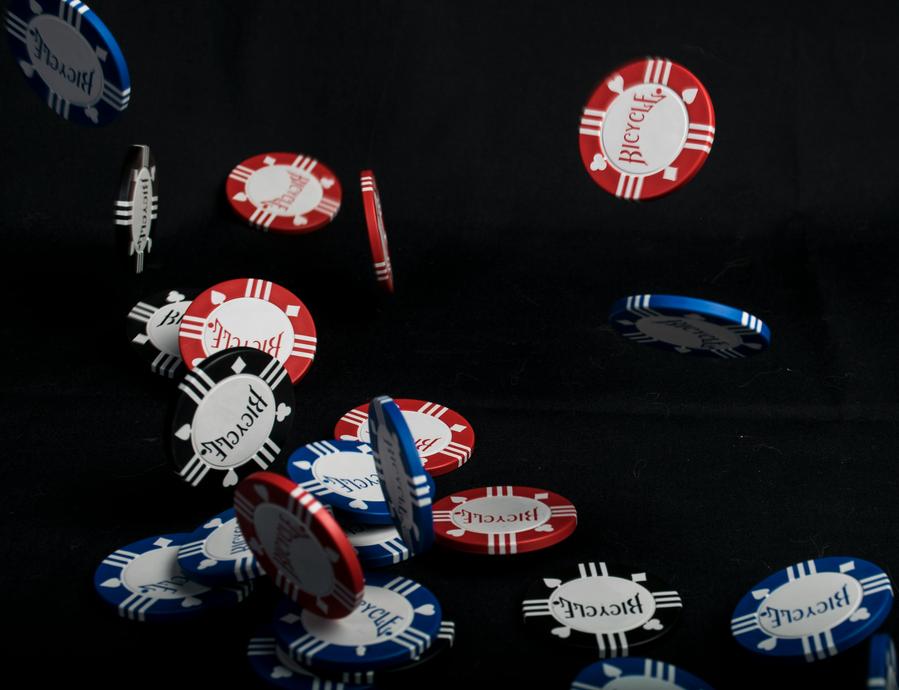 luckyelf-casinos.com